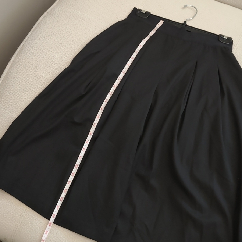 Alice + Olivia Culottes - Picture 3 of 10